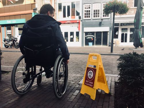Toegankelijkheid Zwolle in een rolstoel