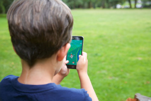 Online en offline integreren om kinderen in beweging te krijgen