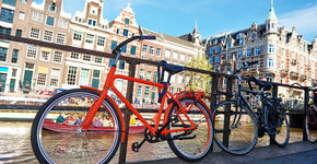 Zo wordt de Amsterdamse deelfiets een succes