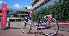 Gratis parkeren, maar dan wel op de deelfiets!