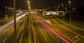 Besluit 's nachts snelwegverlichting weer aan slecht voor natuur